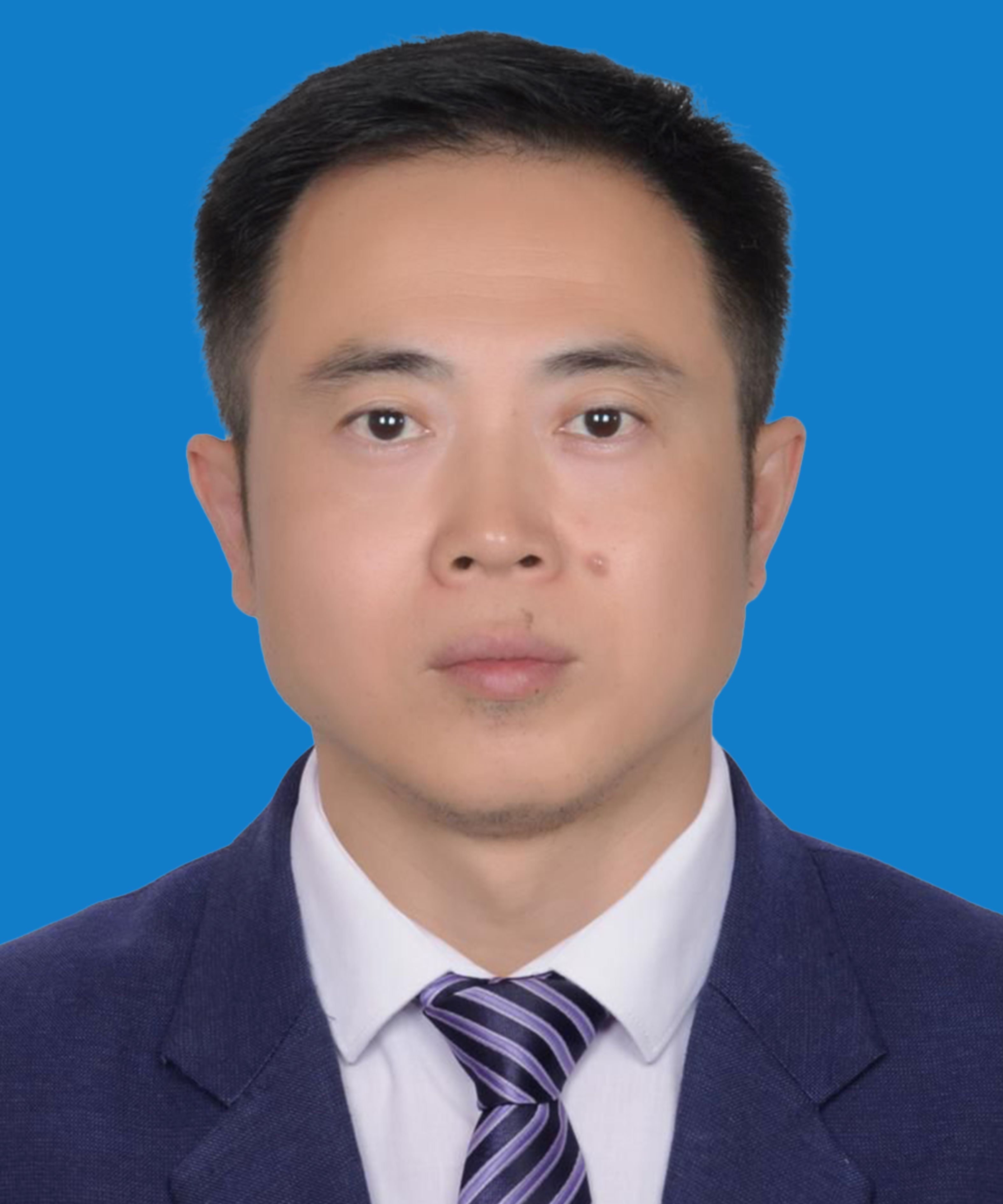 万俊清