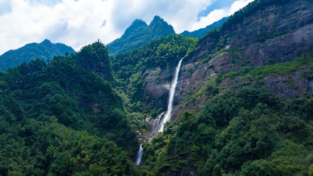宣传江西丨千年人文圣山庐山
